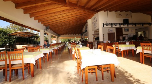 RESTORAN & BAR