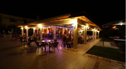 RESTORAN & BAR