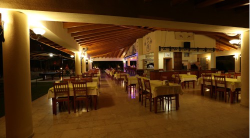 RESTORAN & BAR